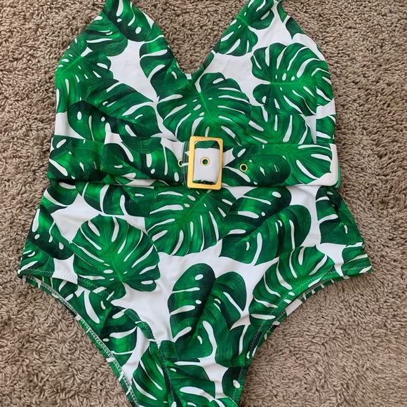 Show Me Your Mumu One Piece - Picture 4 of 6